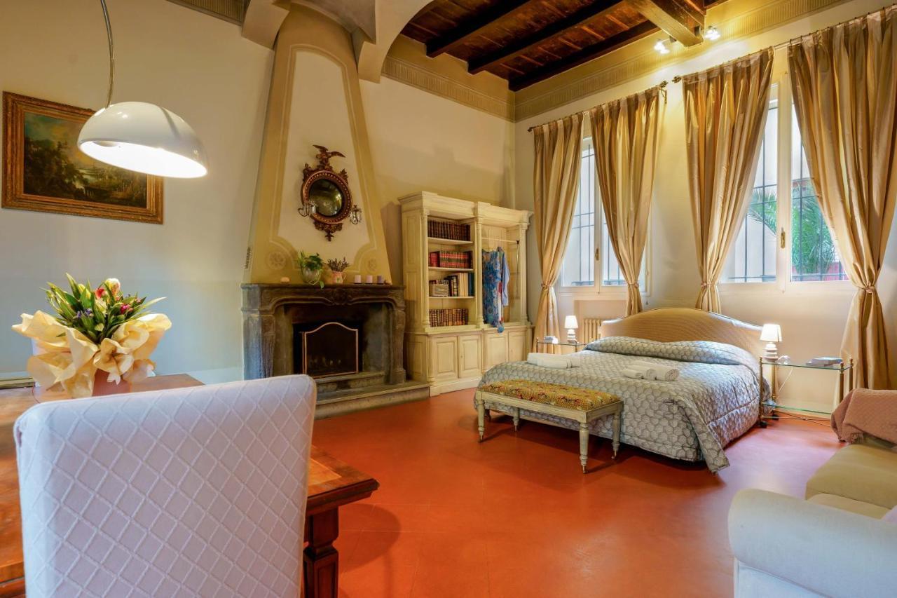 Suite Aldrovandi, With Private Garden Bologna Exterior foto