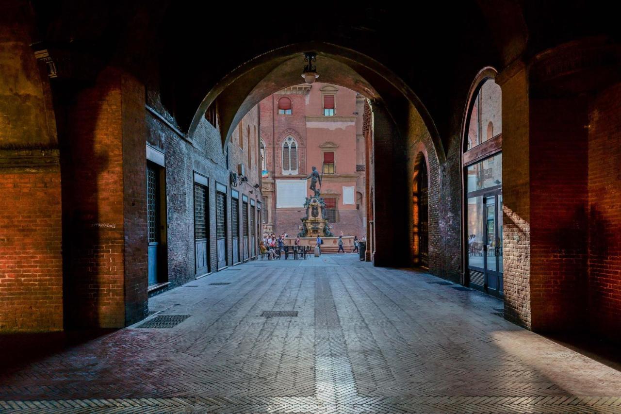 Suite Aldrovandi, With Private Garden Bologna Exterior foto