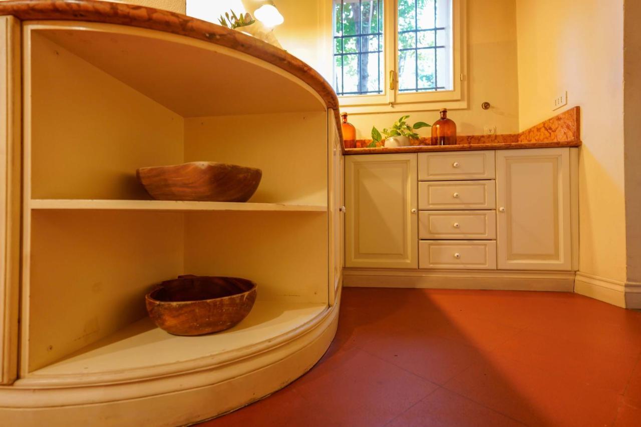 Suite Aldrovandi, With Private Garden Bologna Exterior foto