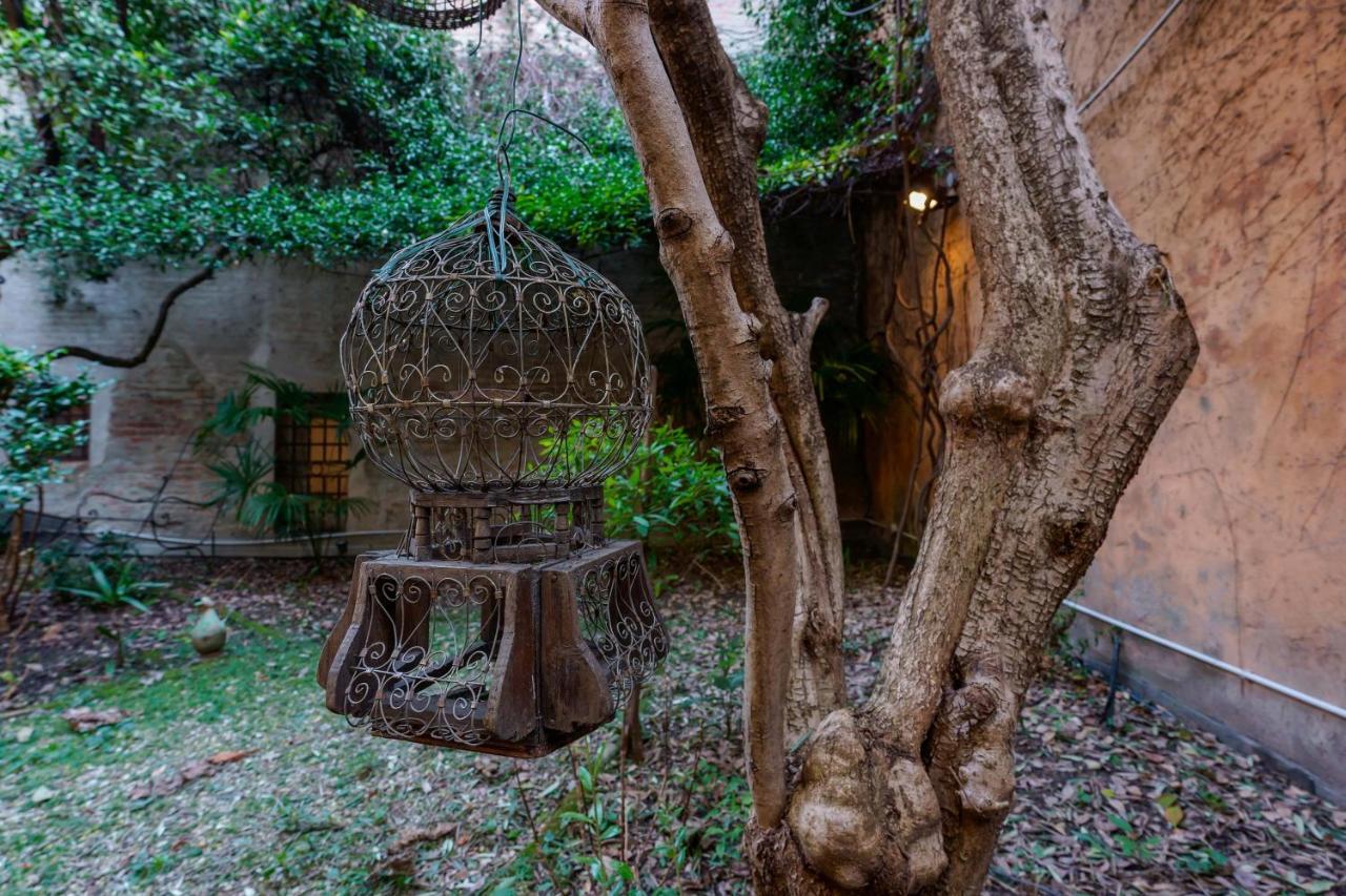 Suite Aldrovandi, With Private Garden Bologna Exterior foto