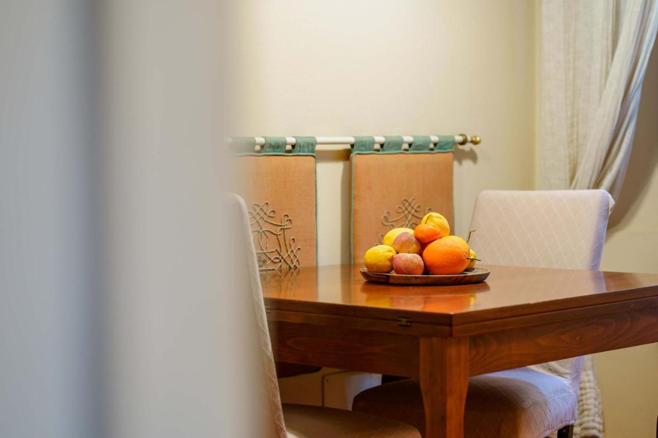 Suite Aldrovandi, With Private Garden Bologna Exterior foto