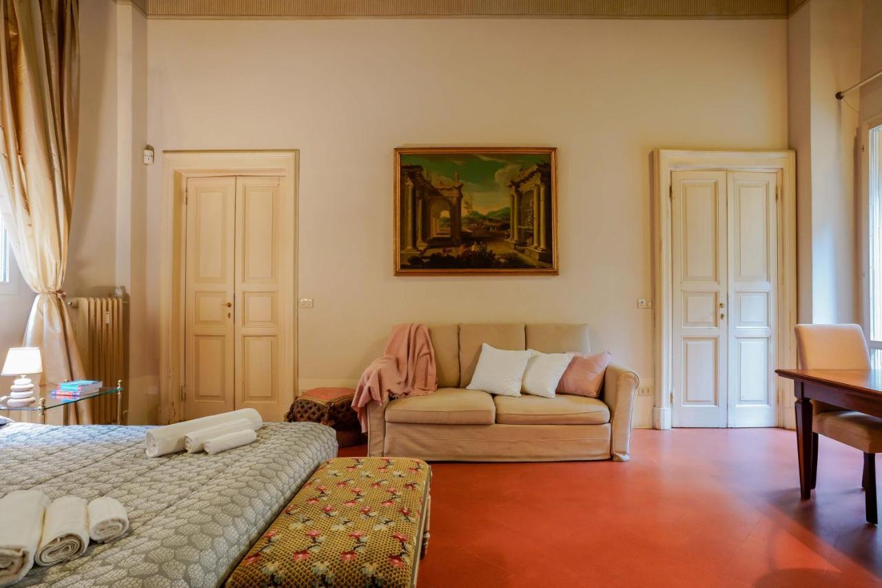 Suite Aldrovandi, With Private Garden Bologna Exterior foto